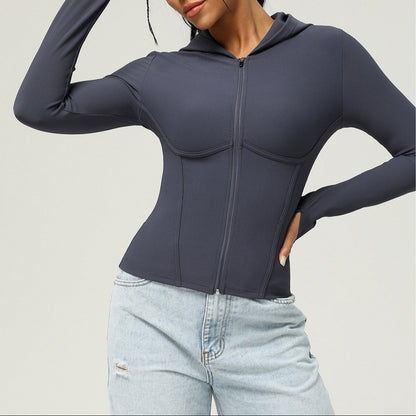 Fitnessjacke Slimfit mit Kapuze