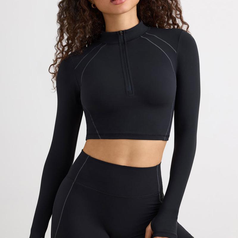 Fitness Set mit Turtleneck und Shorts Mix&Match